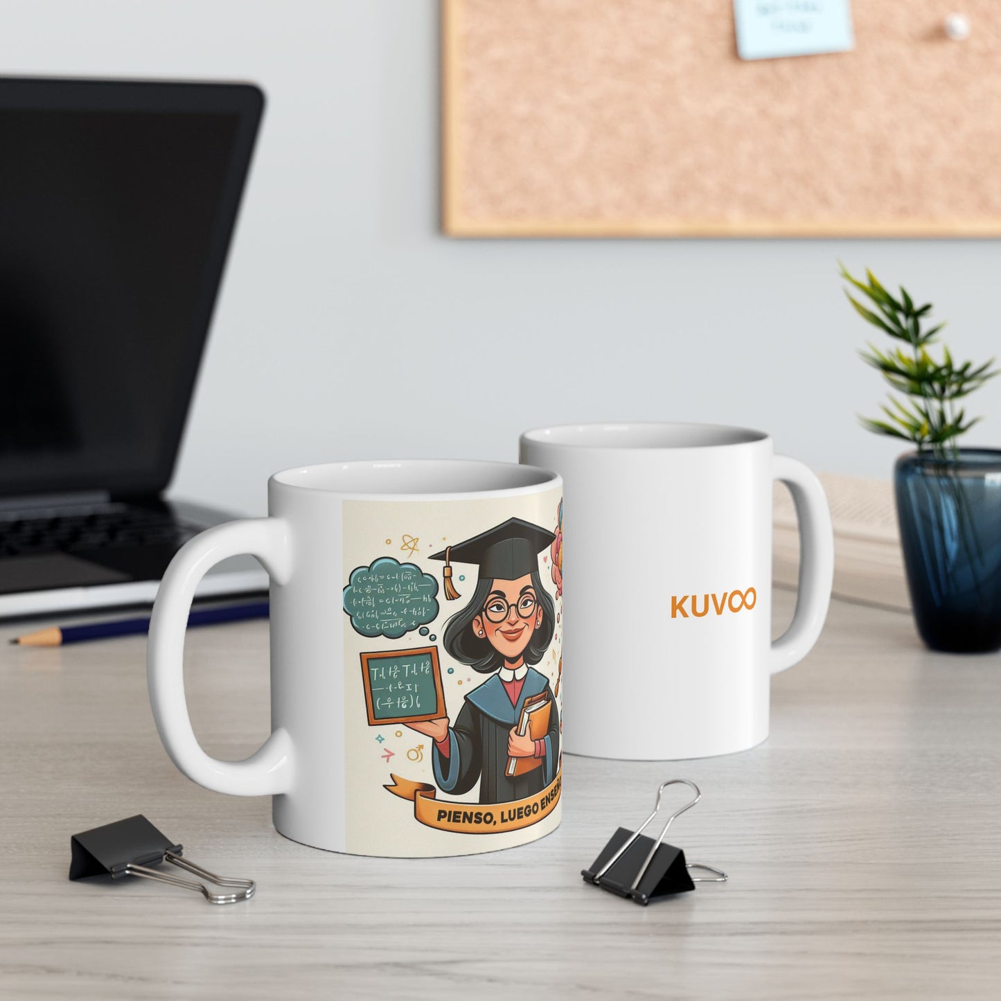 Taza "Pienso, luego enseño" – Cerámica Premium